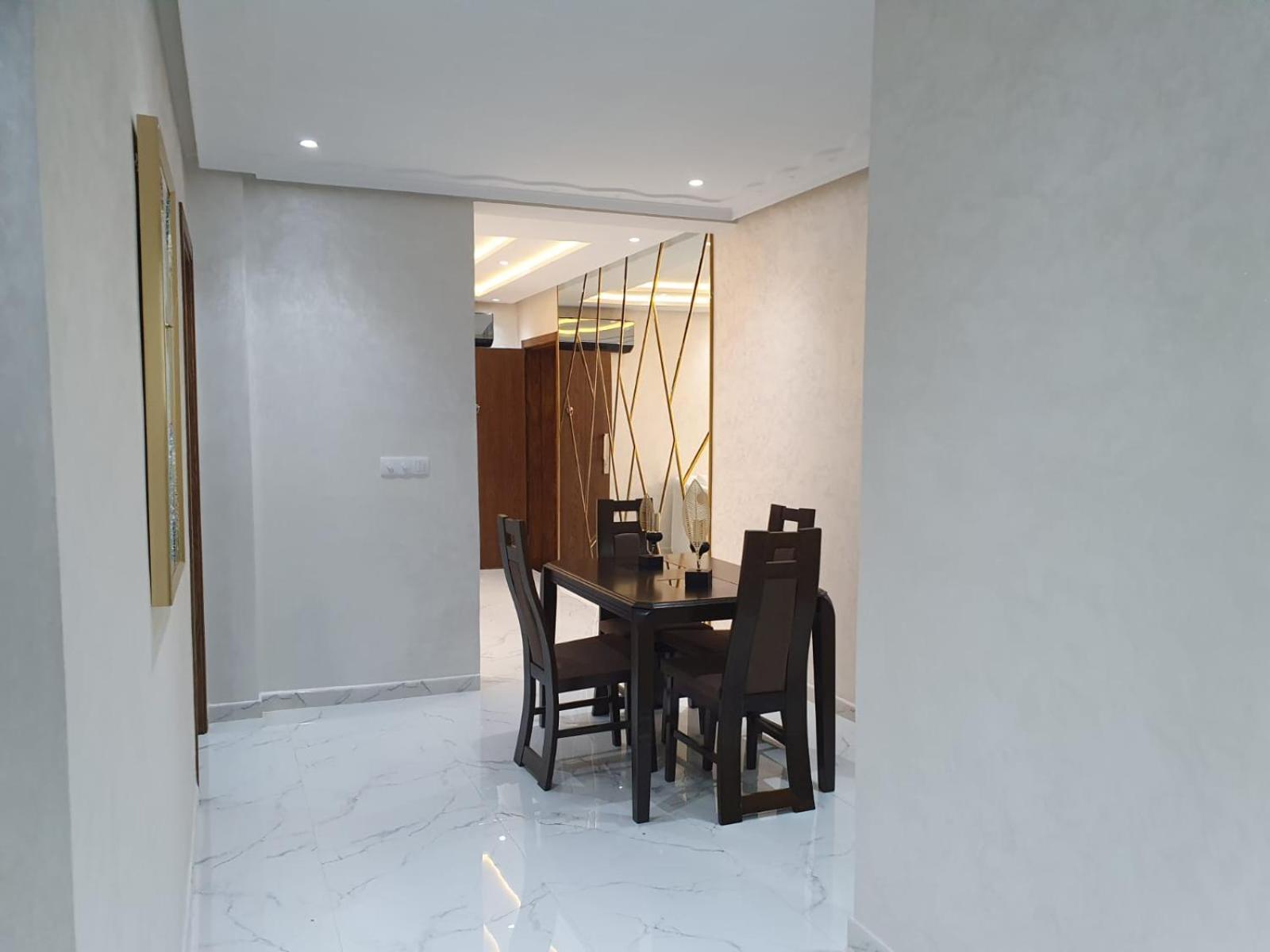 Le Select Appartement Nador Esterno foto